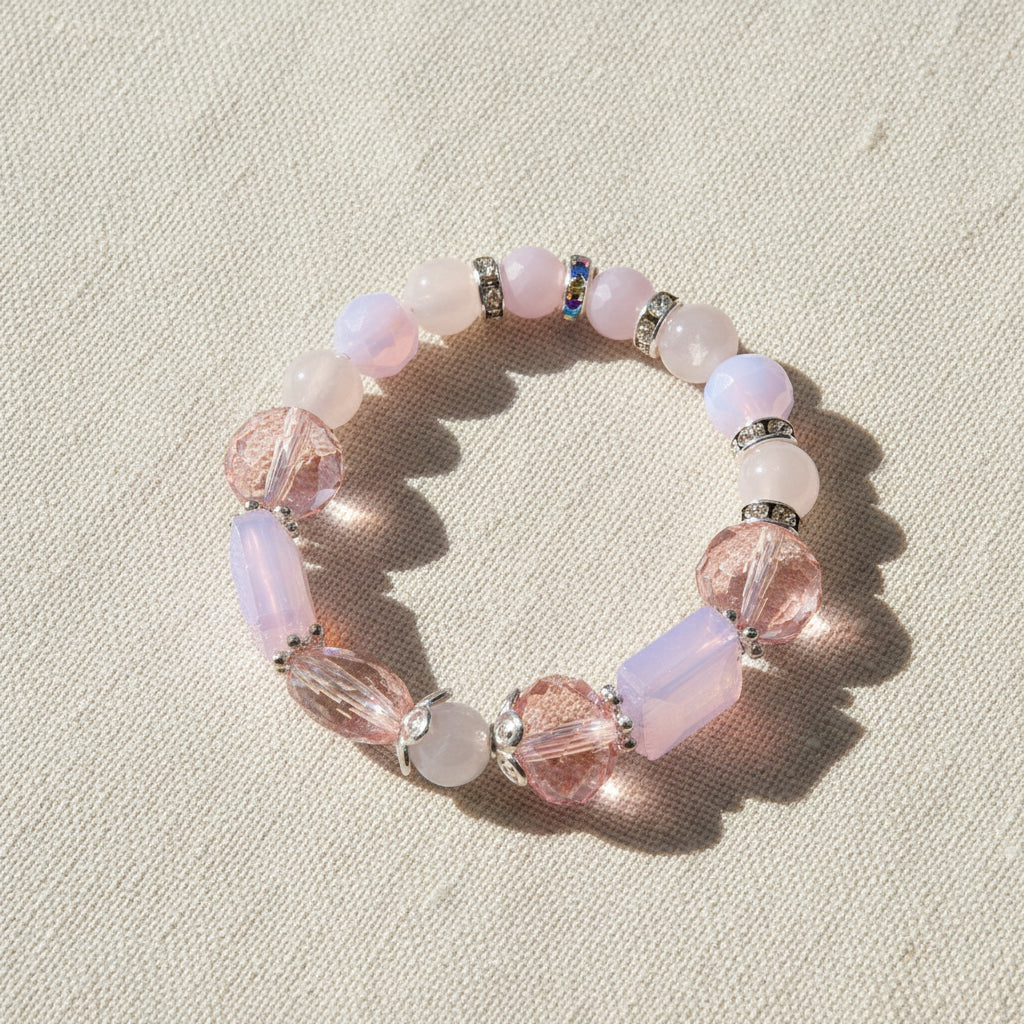Blushing Pearl Bloom Stretch Bracelet