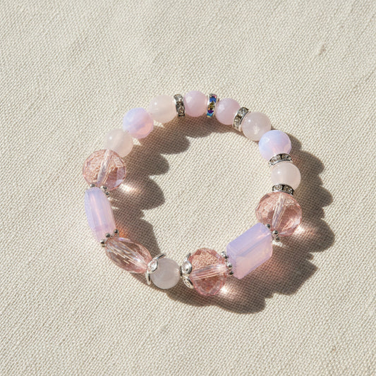 Blushing Pearl Bloom Stretch Bracelet