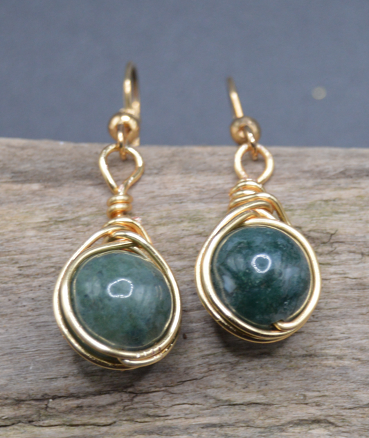 Earthy Glamour: Gold Wire-Wrapped Moss Agate Earrings