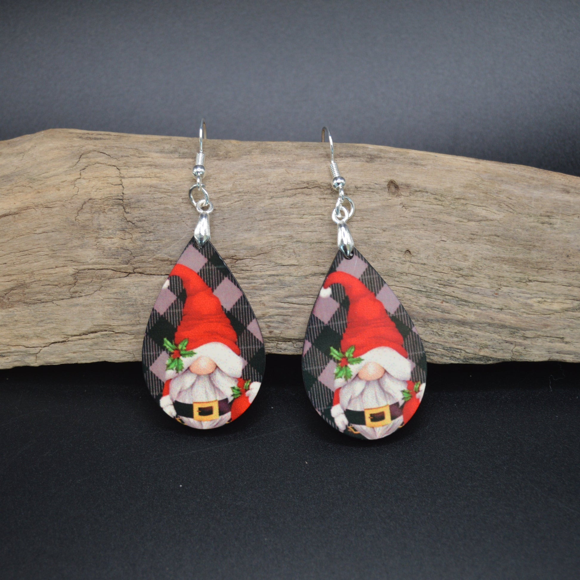 Playful “Ho Ho Ho” print with bold holiday flair.