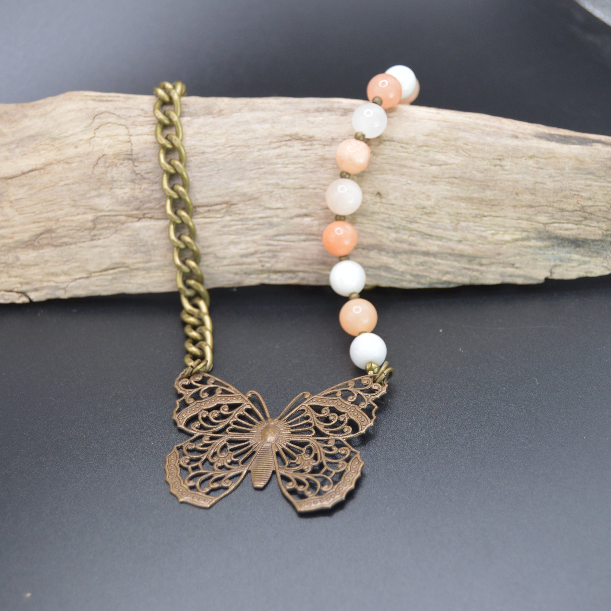 Rustic-flight-butterfly-aventurine-necklace