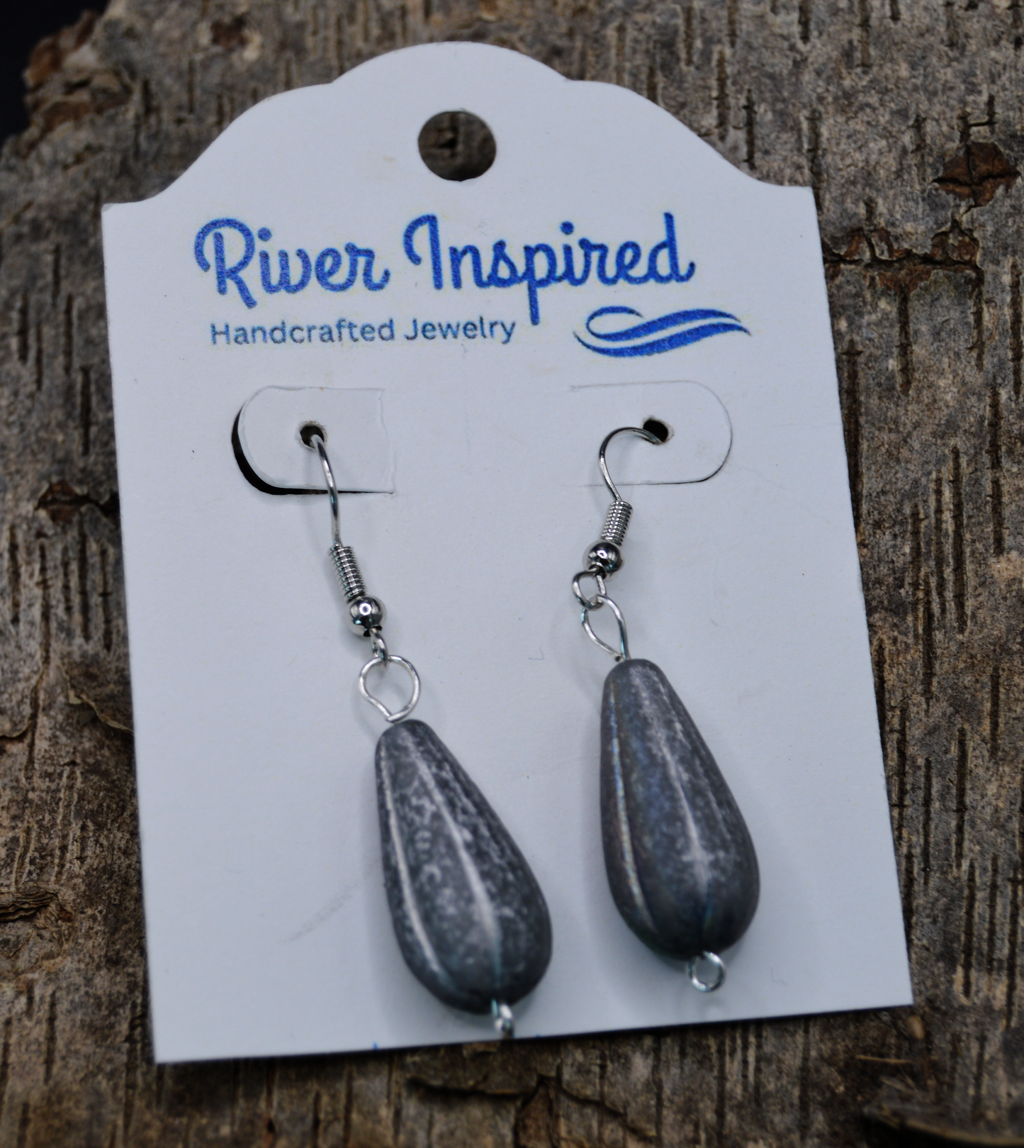 Timeless Elegance: Grey Czech Glass Teardrop Earrings with Vertical Lines and White Marble Touch