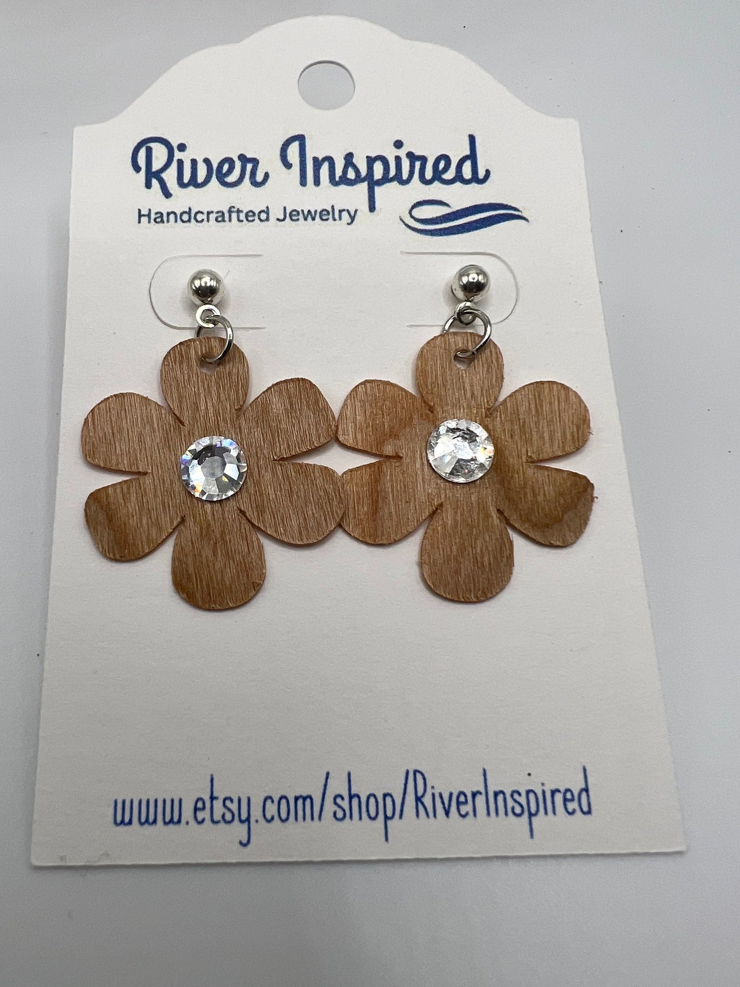 Radiant Blooms: Crystal-Centered Wood Flower Earrings for Effortless Elegance