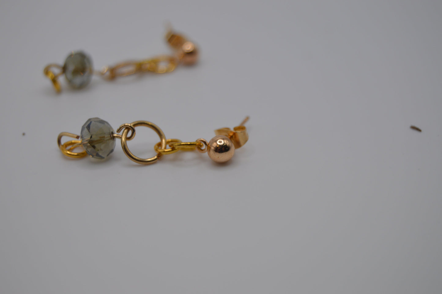 Elegant Gold Post Earrings with Crystal Rondelle Bead - Minimalist Beauty for Any Ensemble